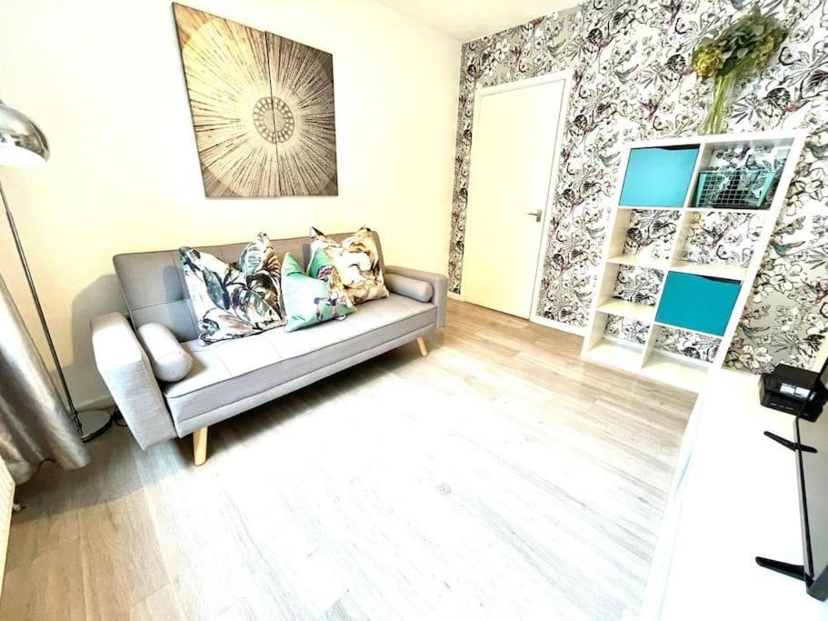 Serene And Cozy 1-Bedroom House With Parking Cambridge  Ngoại thất bức ảnh