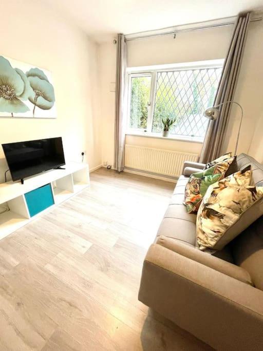 Serene And Cozy 1-Bedroom House With Parking Cambridge  Ngoại thất bức ảnh